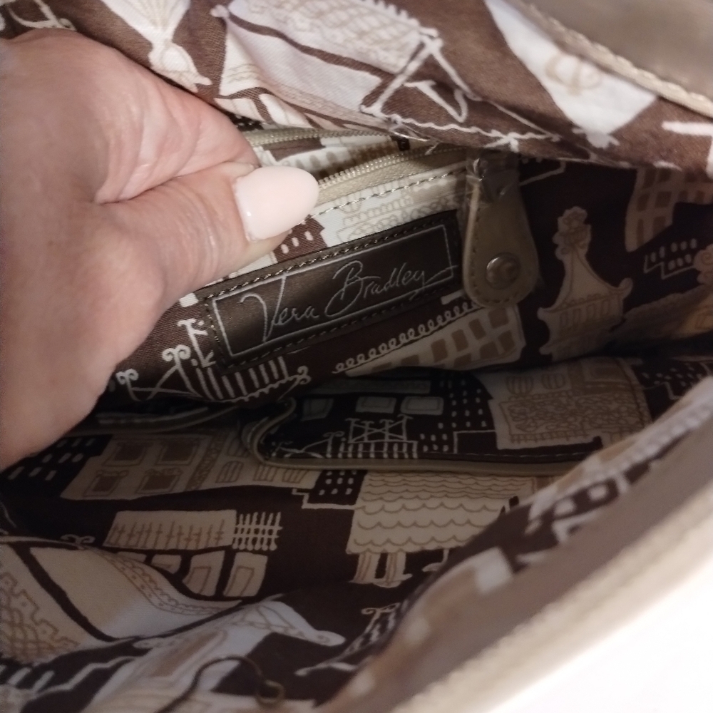 NWOT Vera wang nylon beige quilted purse - Picture 7 of 8